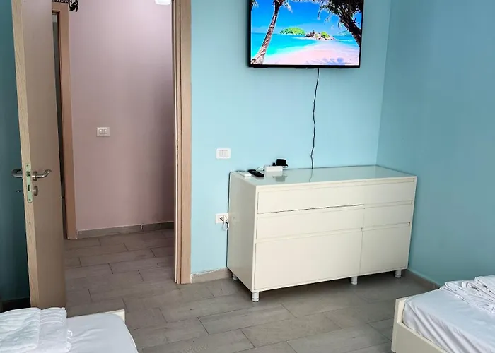 Beexar * Golem (Tirana)